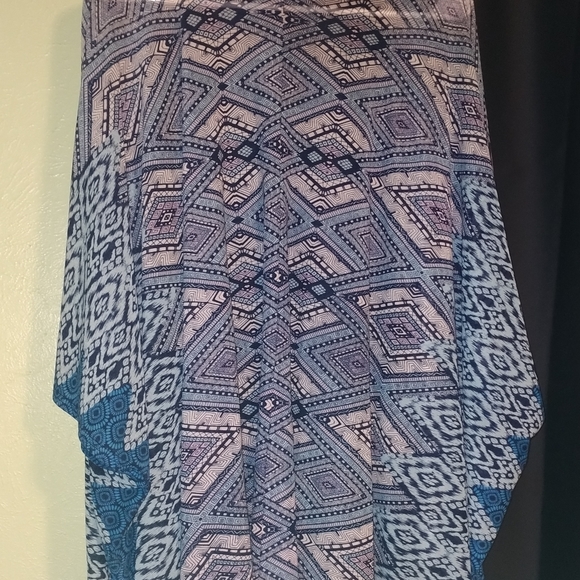 Source Unknown.  Swimsuit Cover up. - Picture 1 of 3